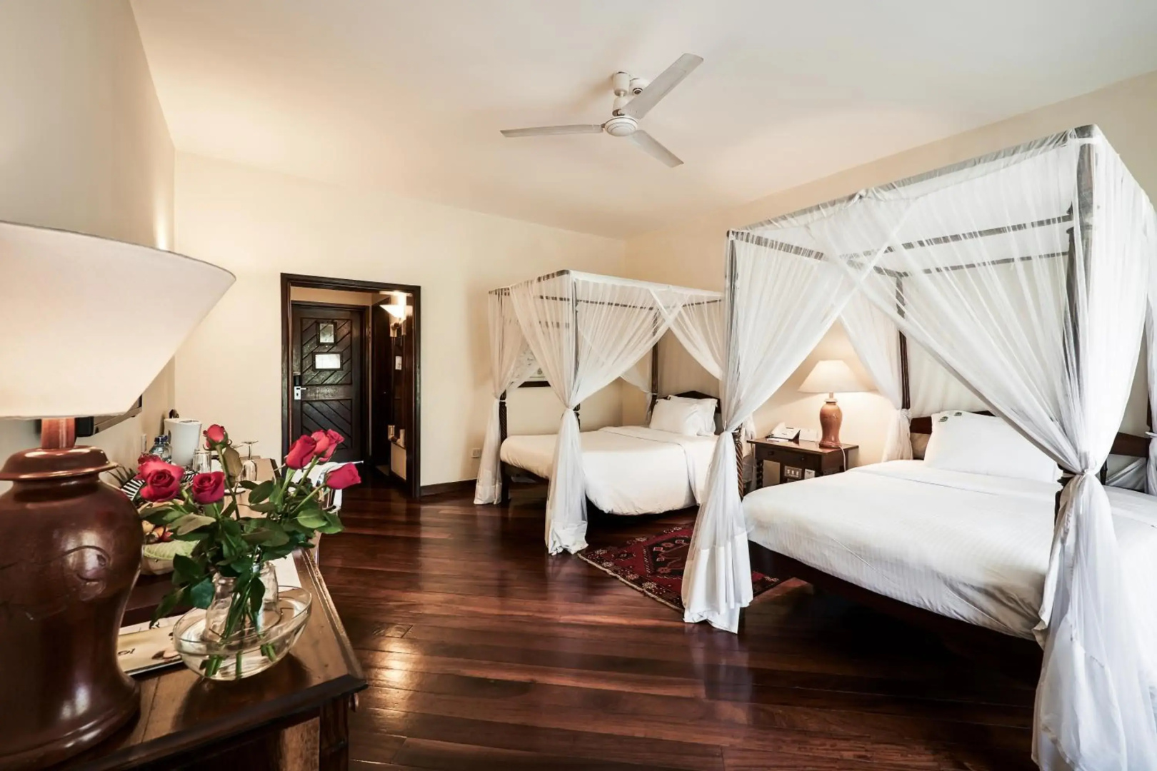 Safari Park Hotel And Casino