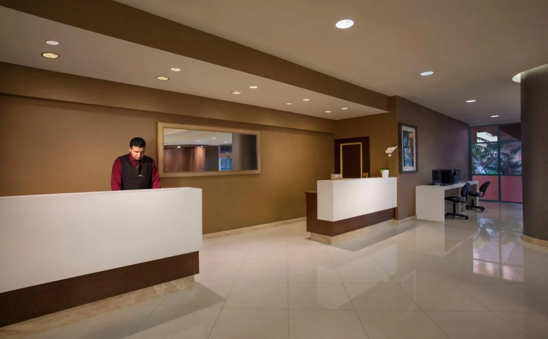 Crowne Plaza Los Angeles Harbor Hotel by IHG