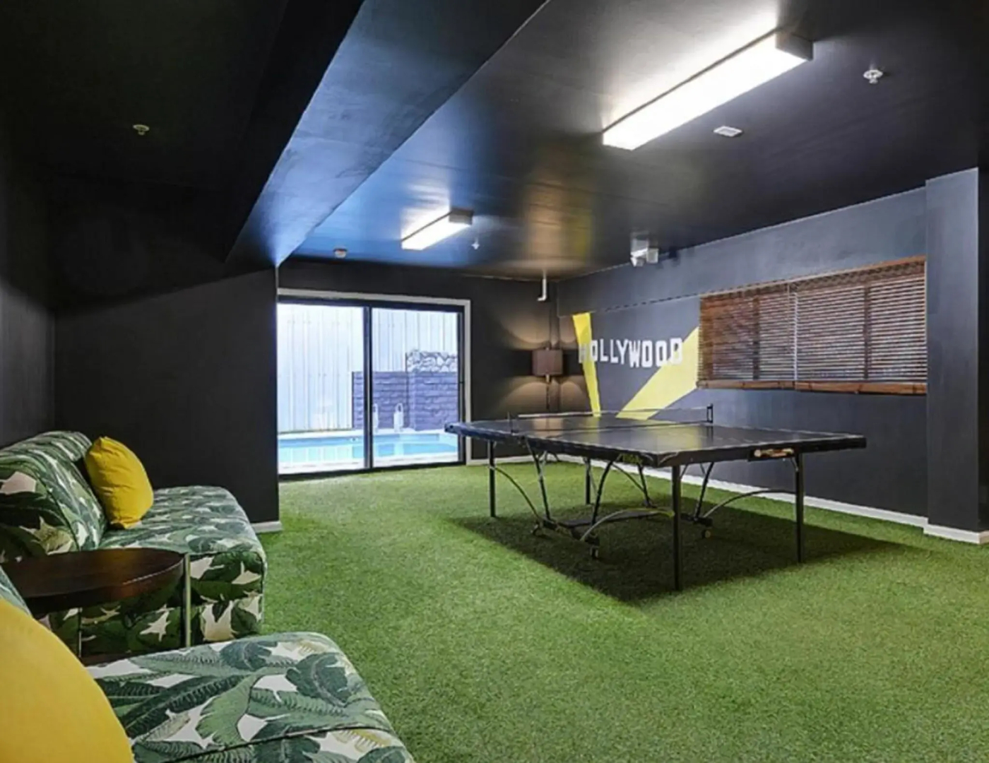 Shelter Hotel