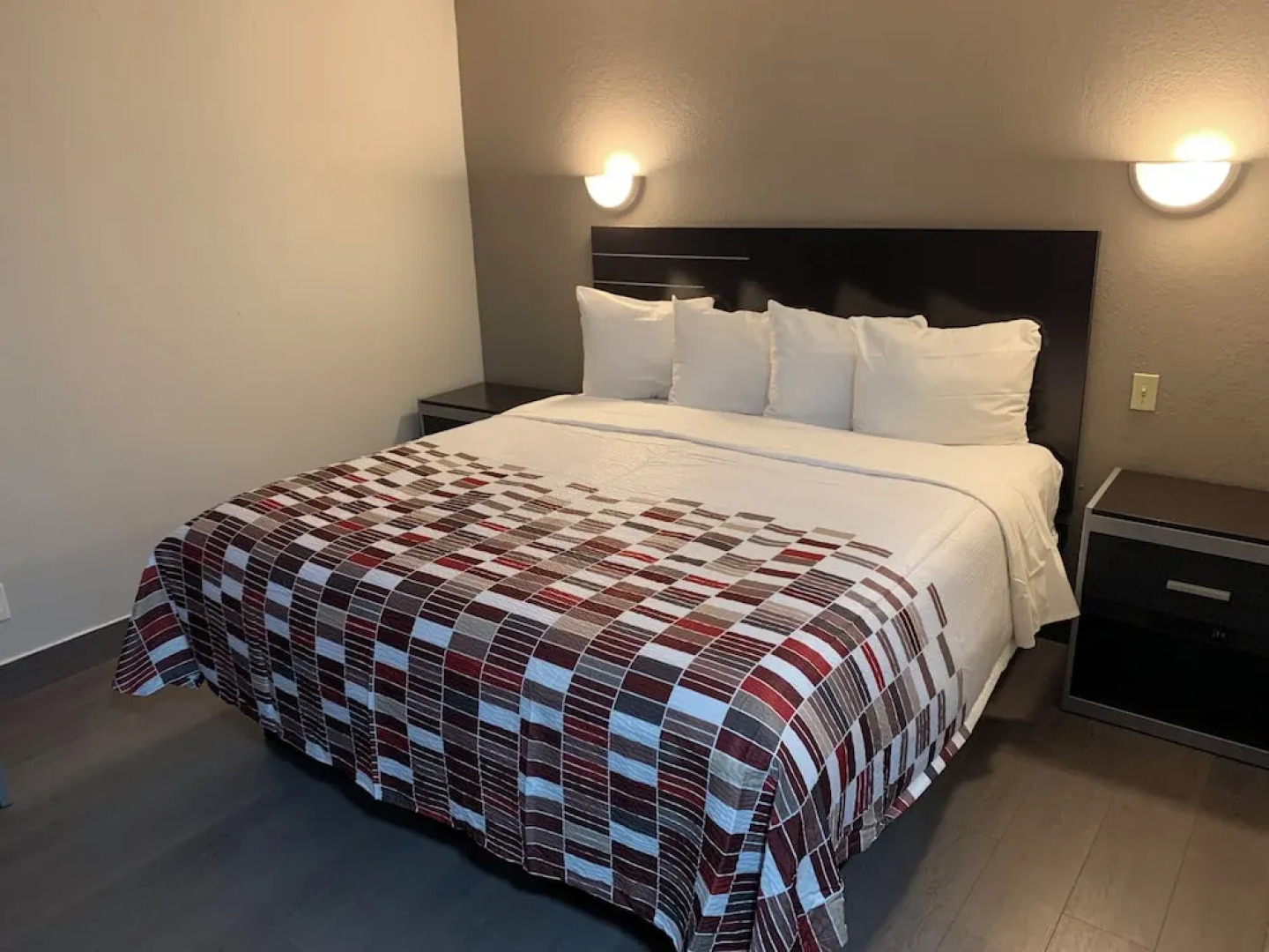 Days Inn Long Island/Copiague