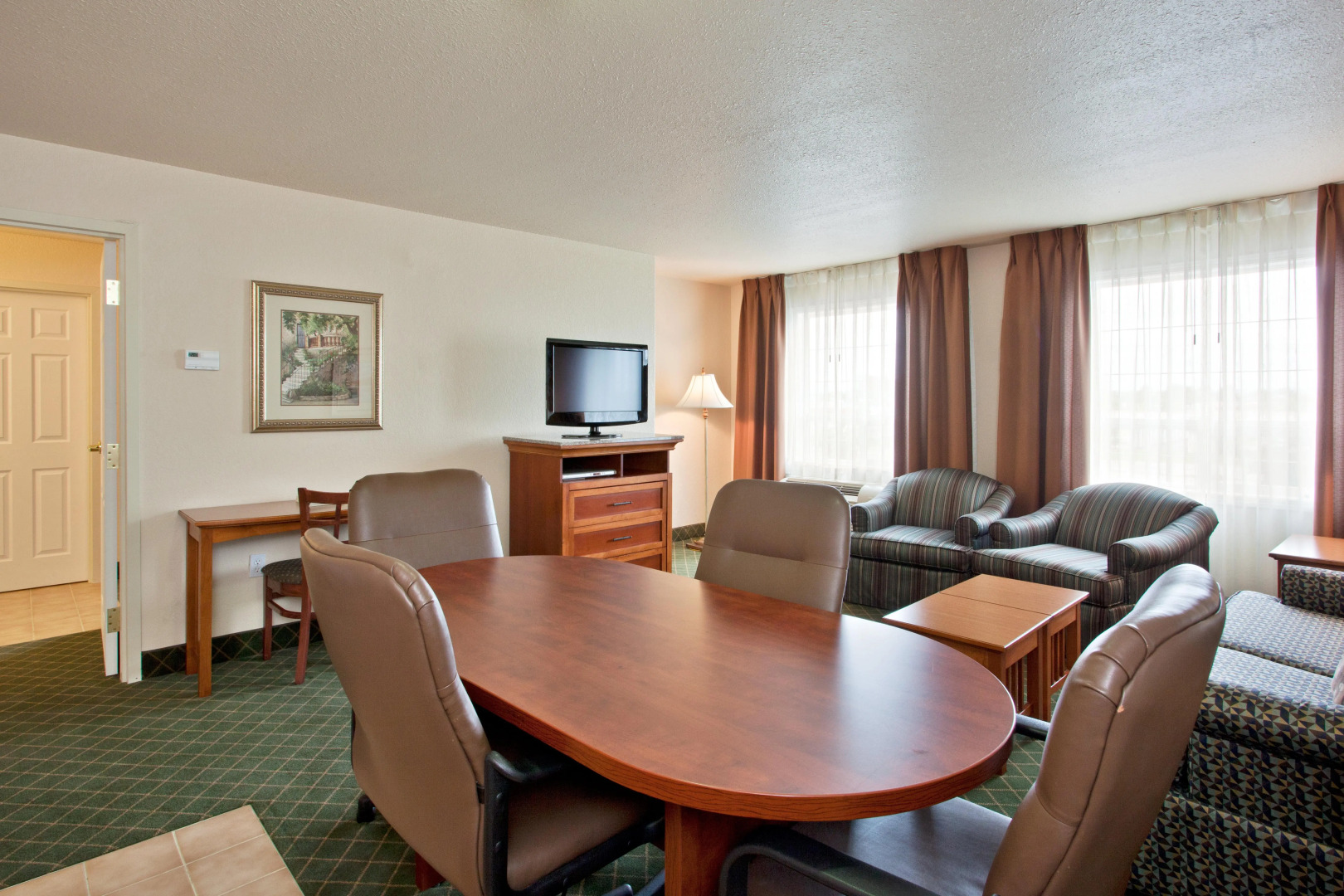 Staybridge Suites Calgary Airport by IHG