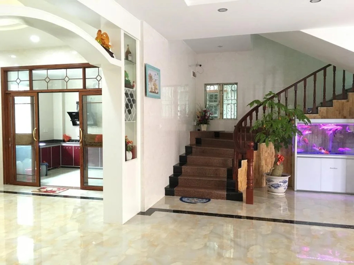 Shuangyuewan Happy Inn