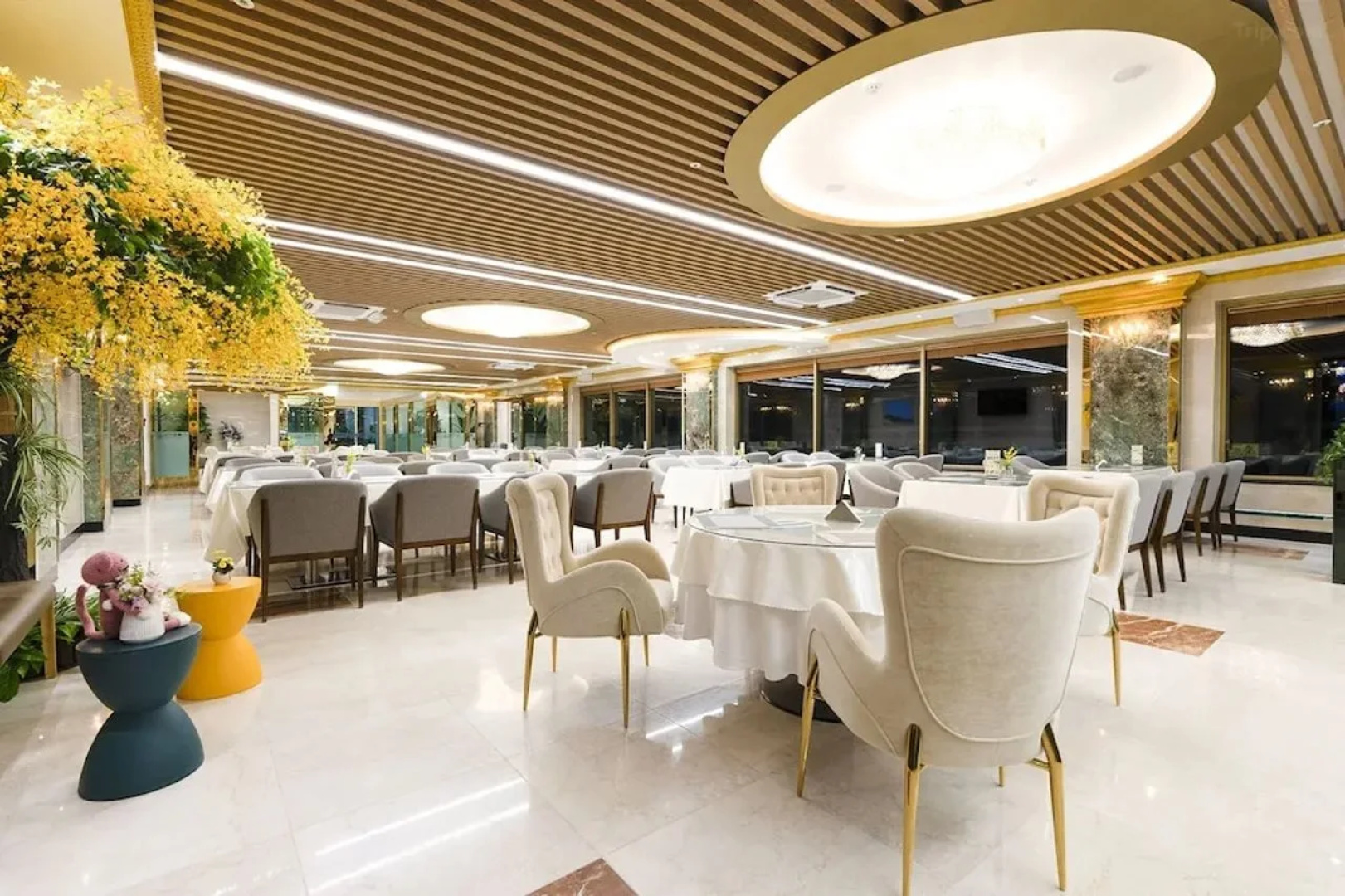 Taebaek Hotel