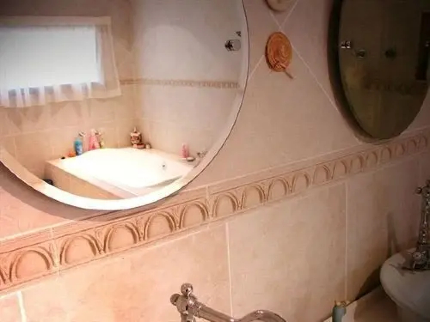 Akuwaiseni Guest House