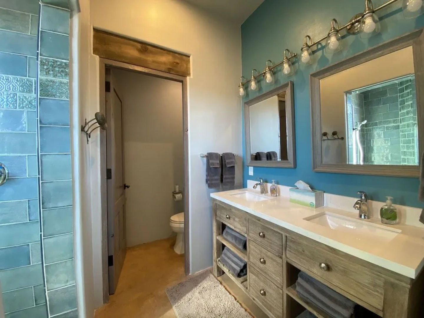 The Grand Hacienda Bed And Breakfast