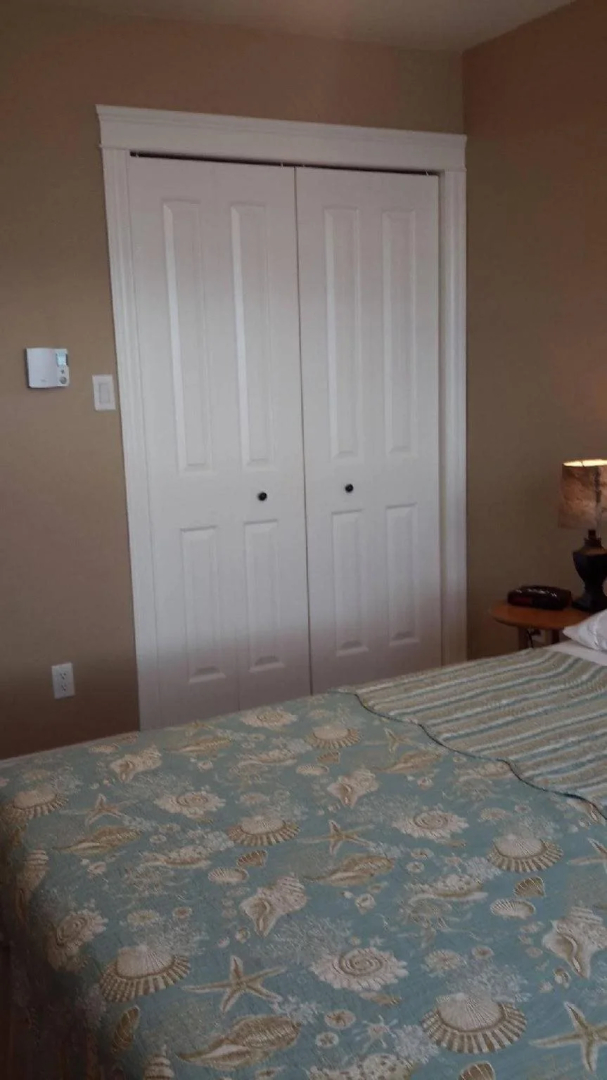 Eddie James Harbour Cottage