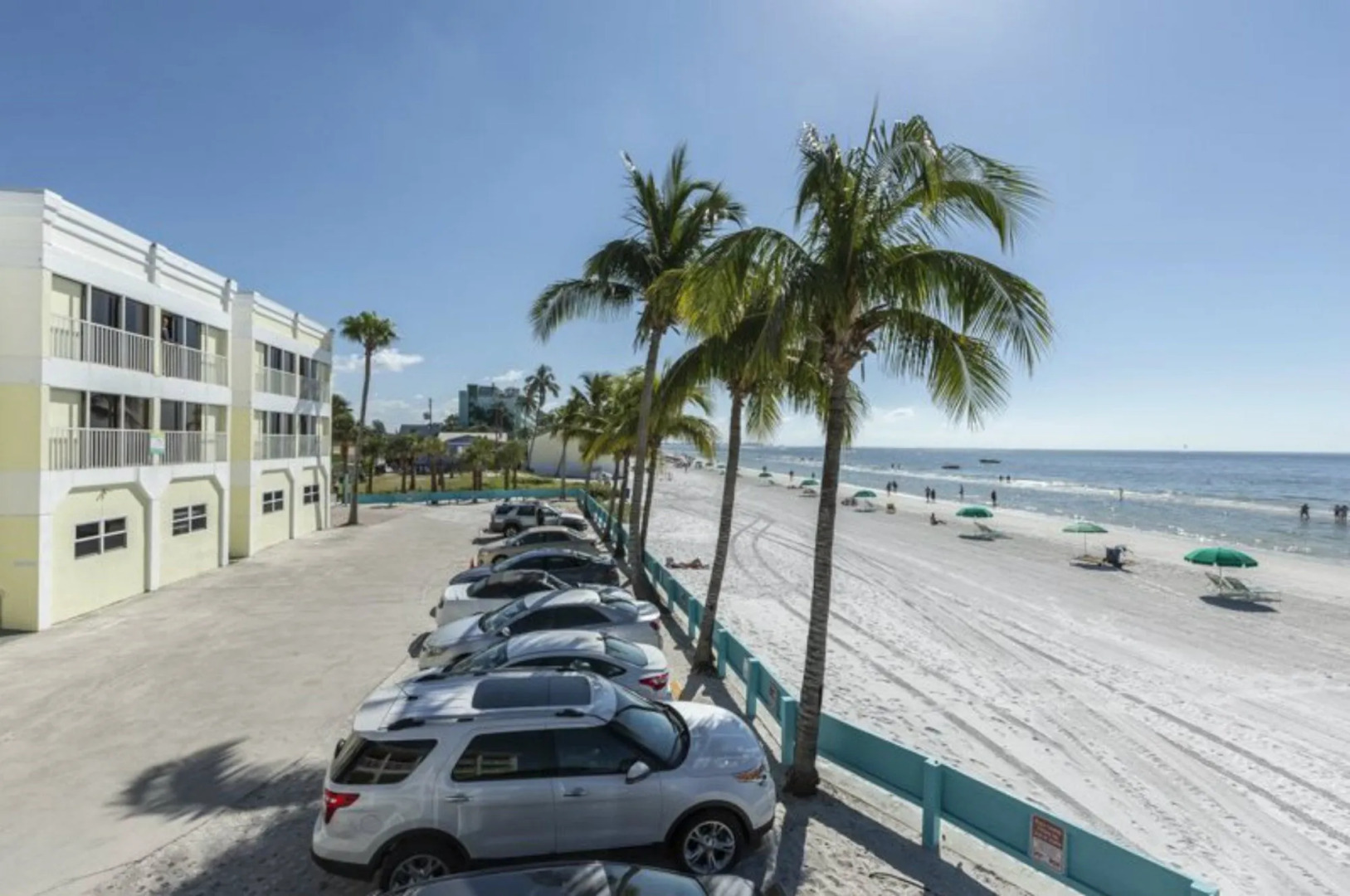 Pierview Hotel and Suites