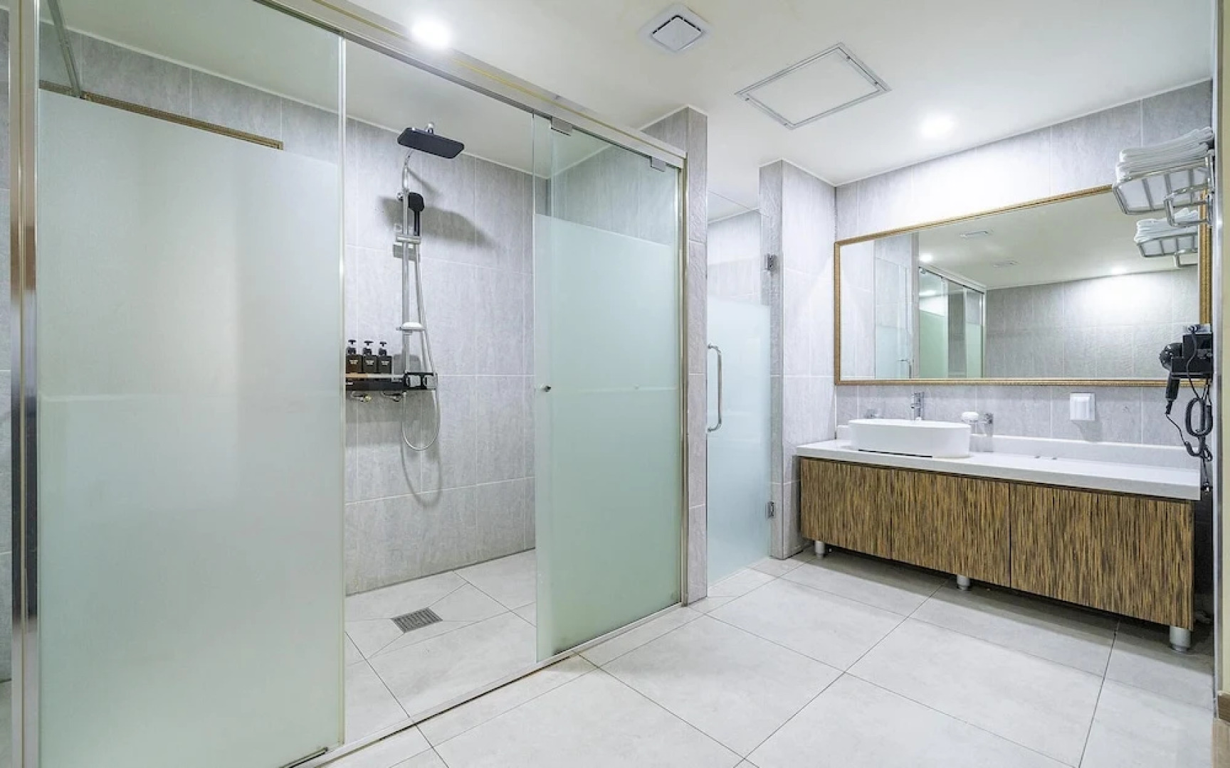 Dongducheon Kkumegeurin