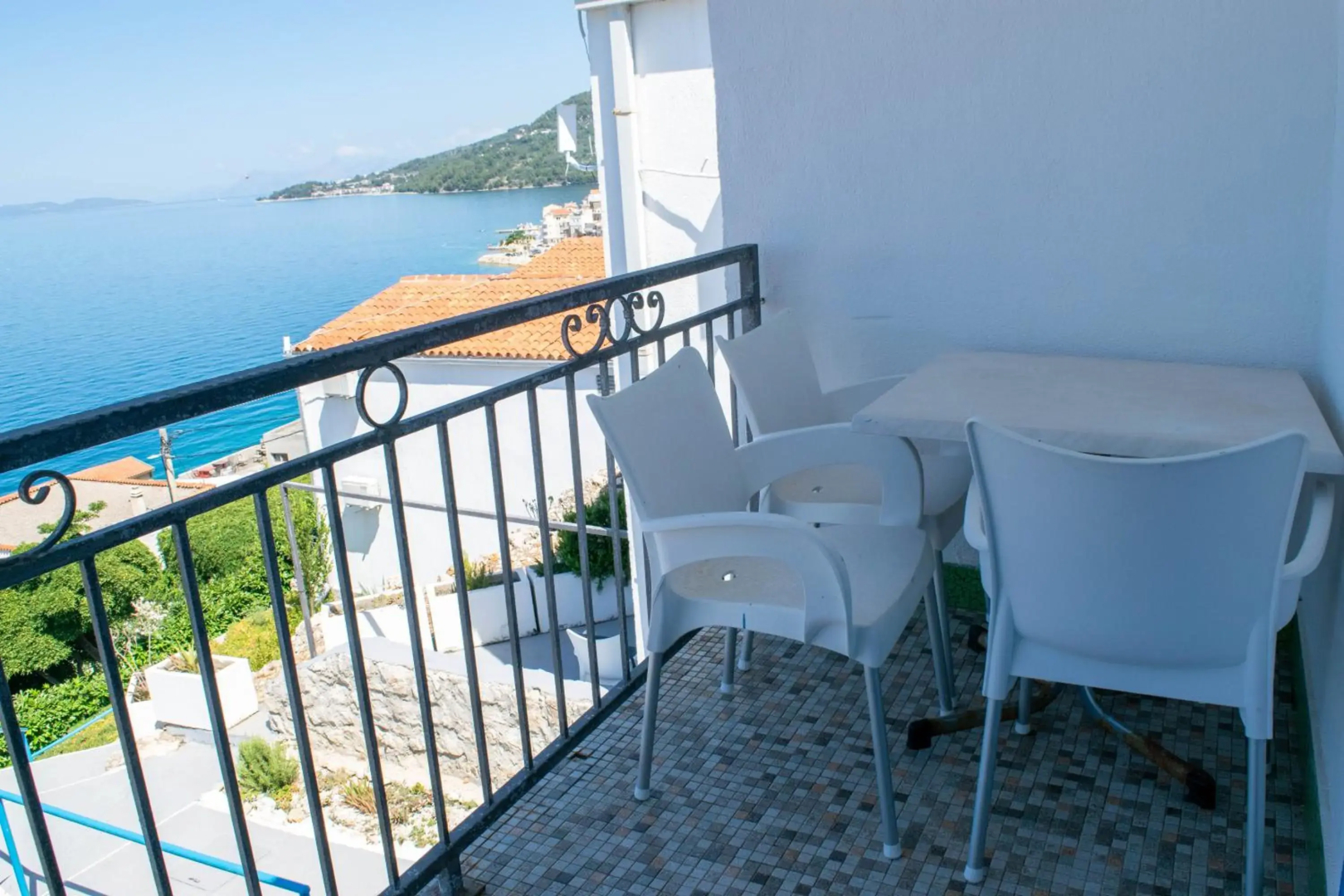 Beach Hotel Plaza