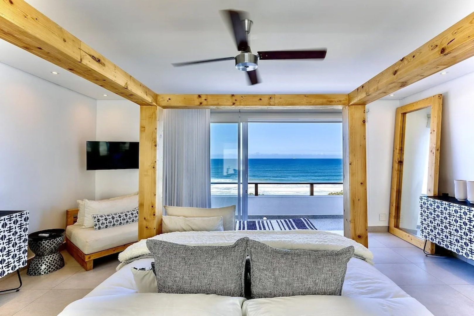 YOLO Spaces – The White House Boutique Villa