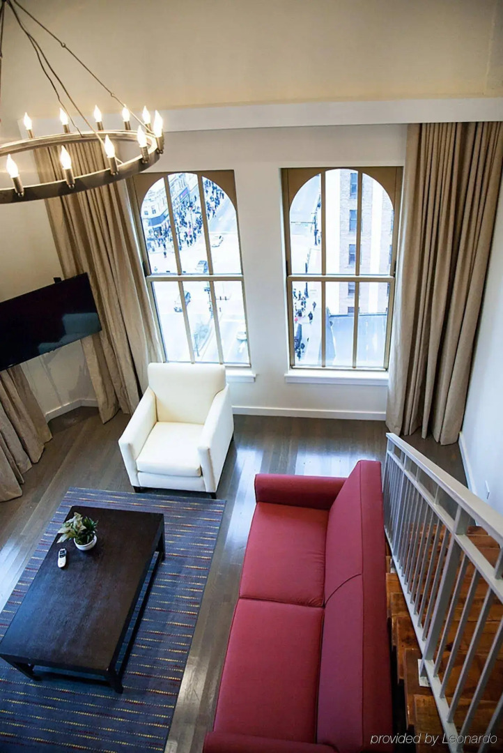 Hotel Indigo Newark Downtown