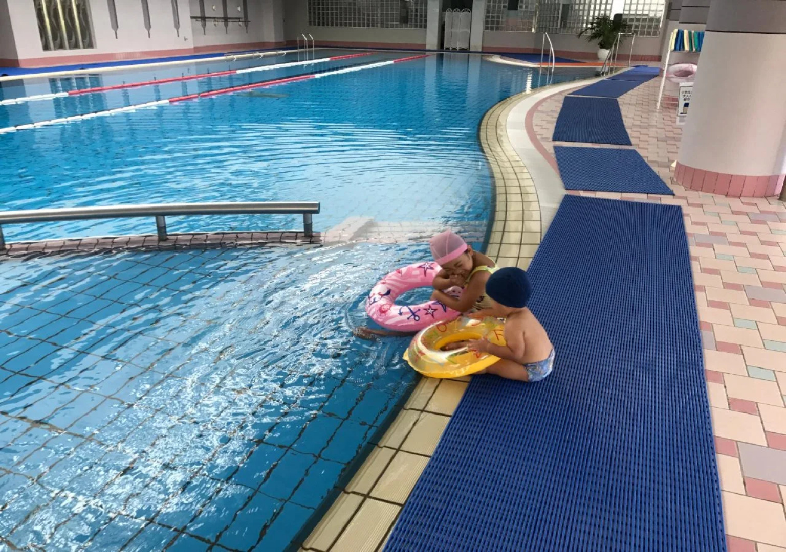 Rosa Blanca (Formerly Palm De Yume)