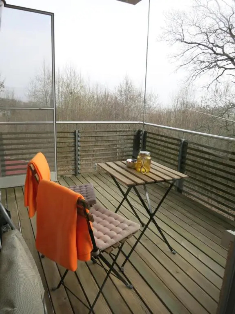 Rhönhaus mit Kreuzbergblick