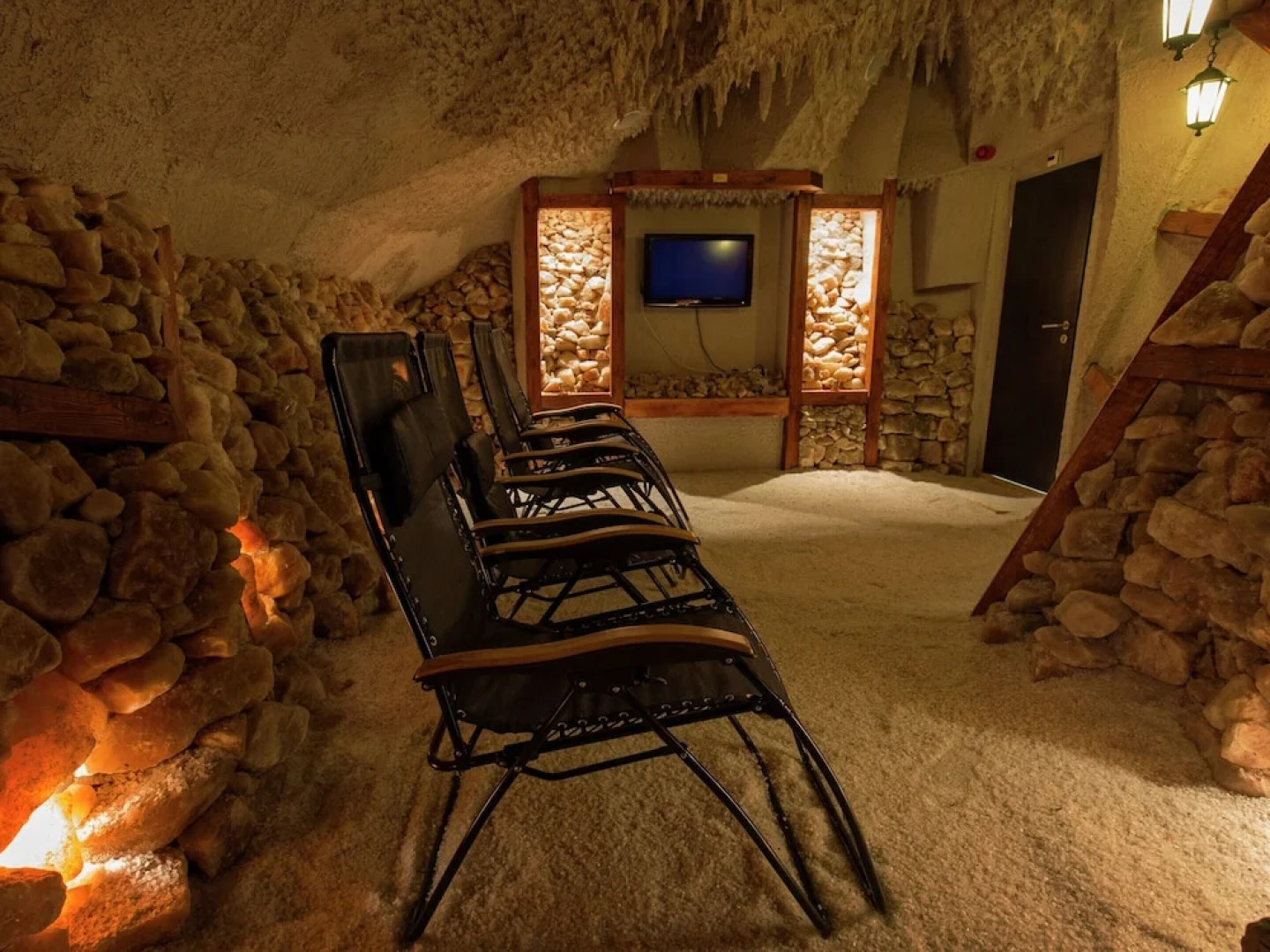 Modern Villa 30km From Maastricht