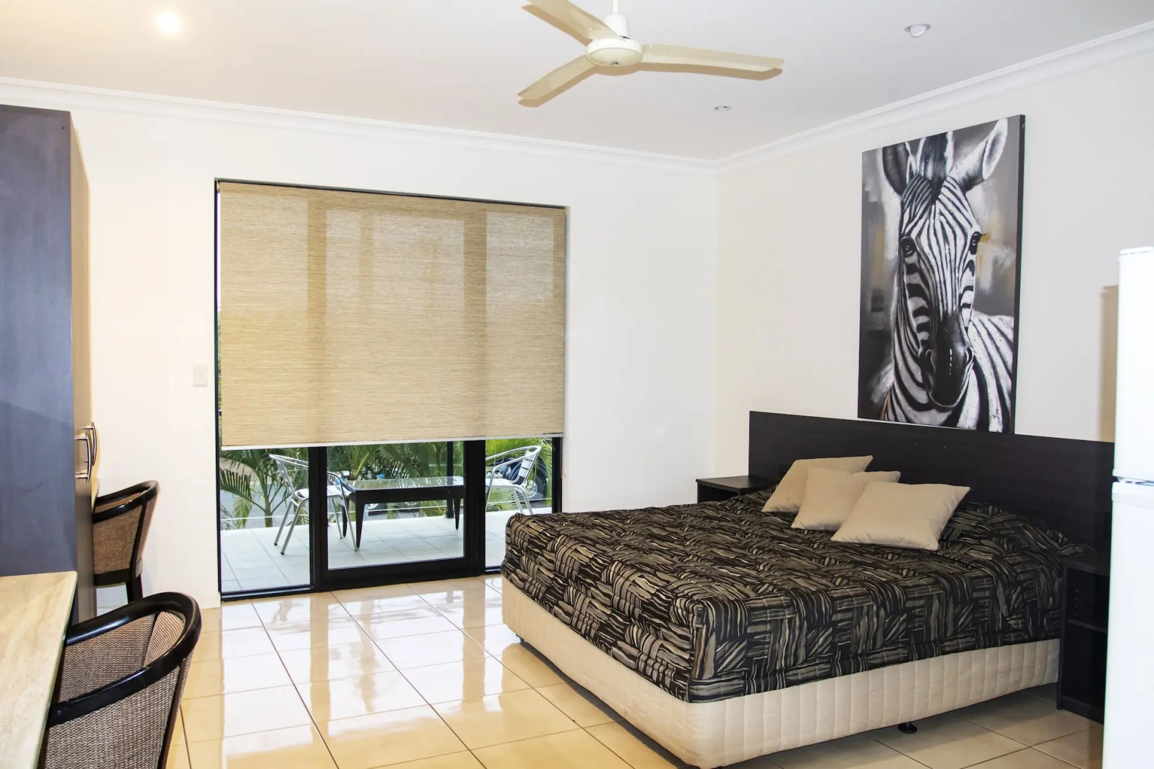 Western Gateway Motel and Apartments