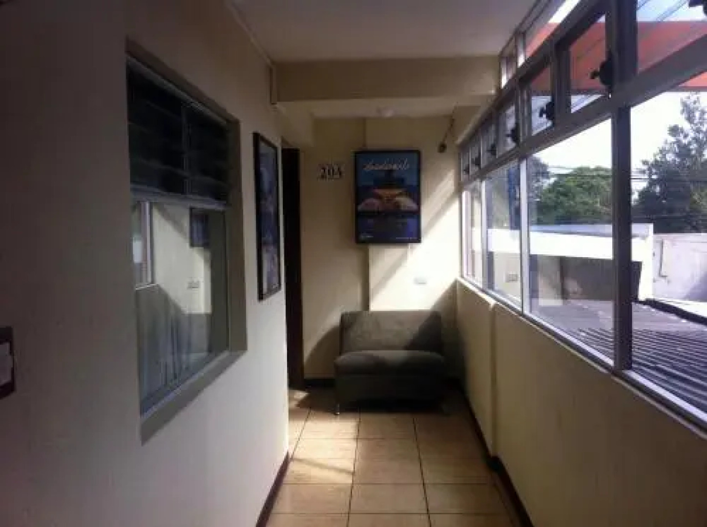 Santiago Hostel and Traveling