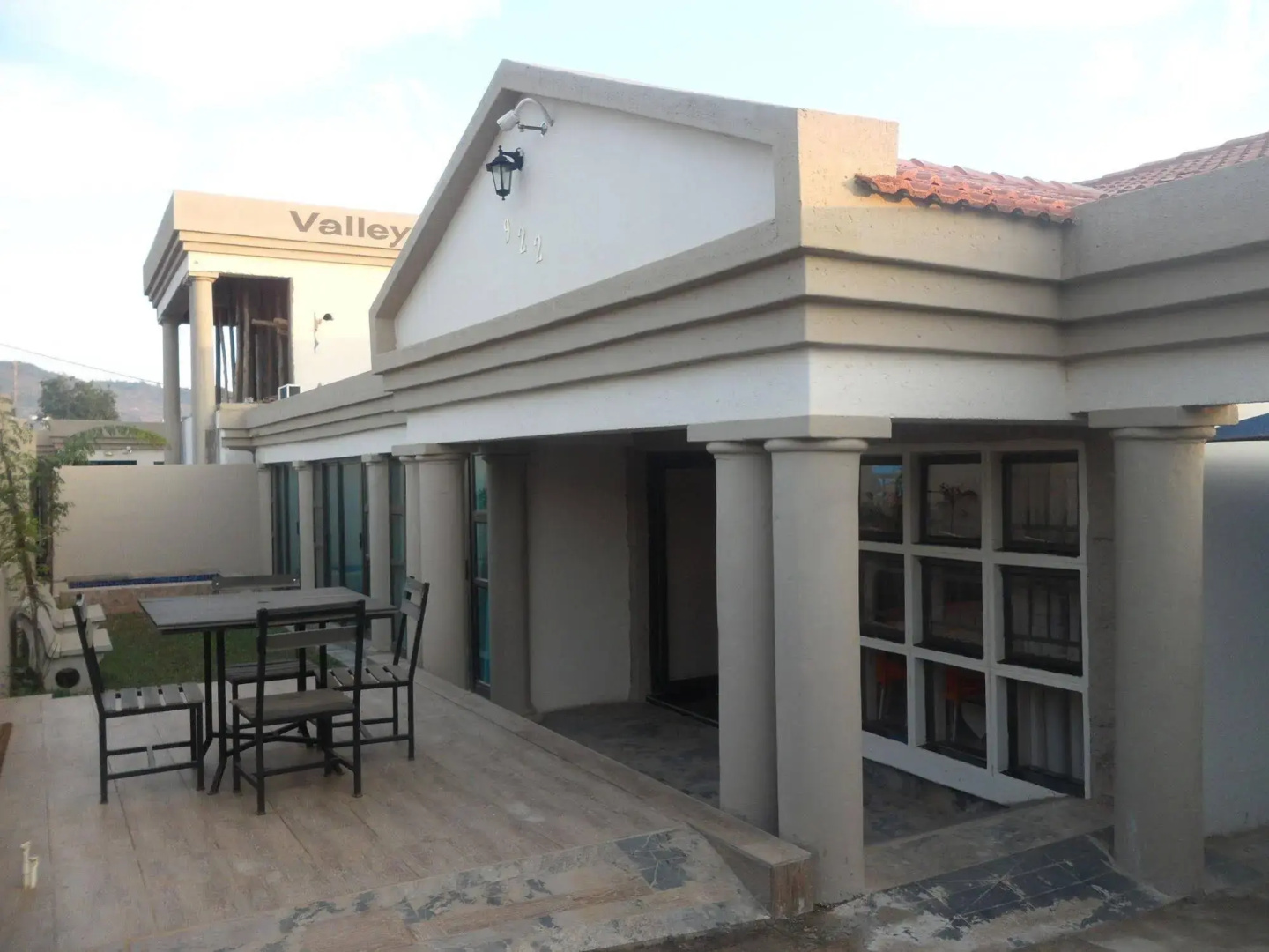 Valley View Lodge