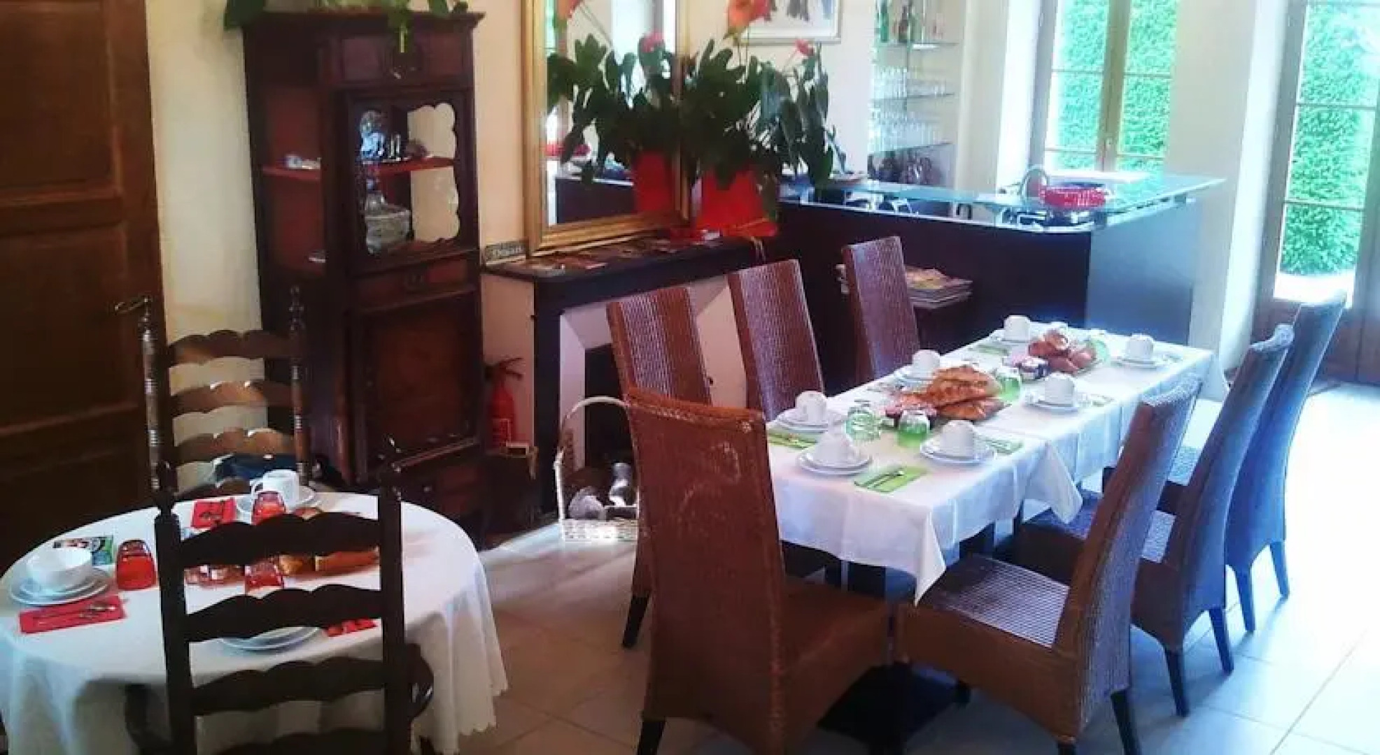 Hotel La Croix De Vernuche