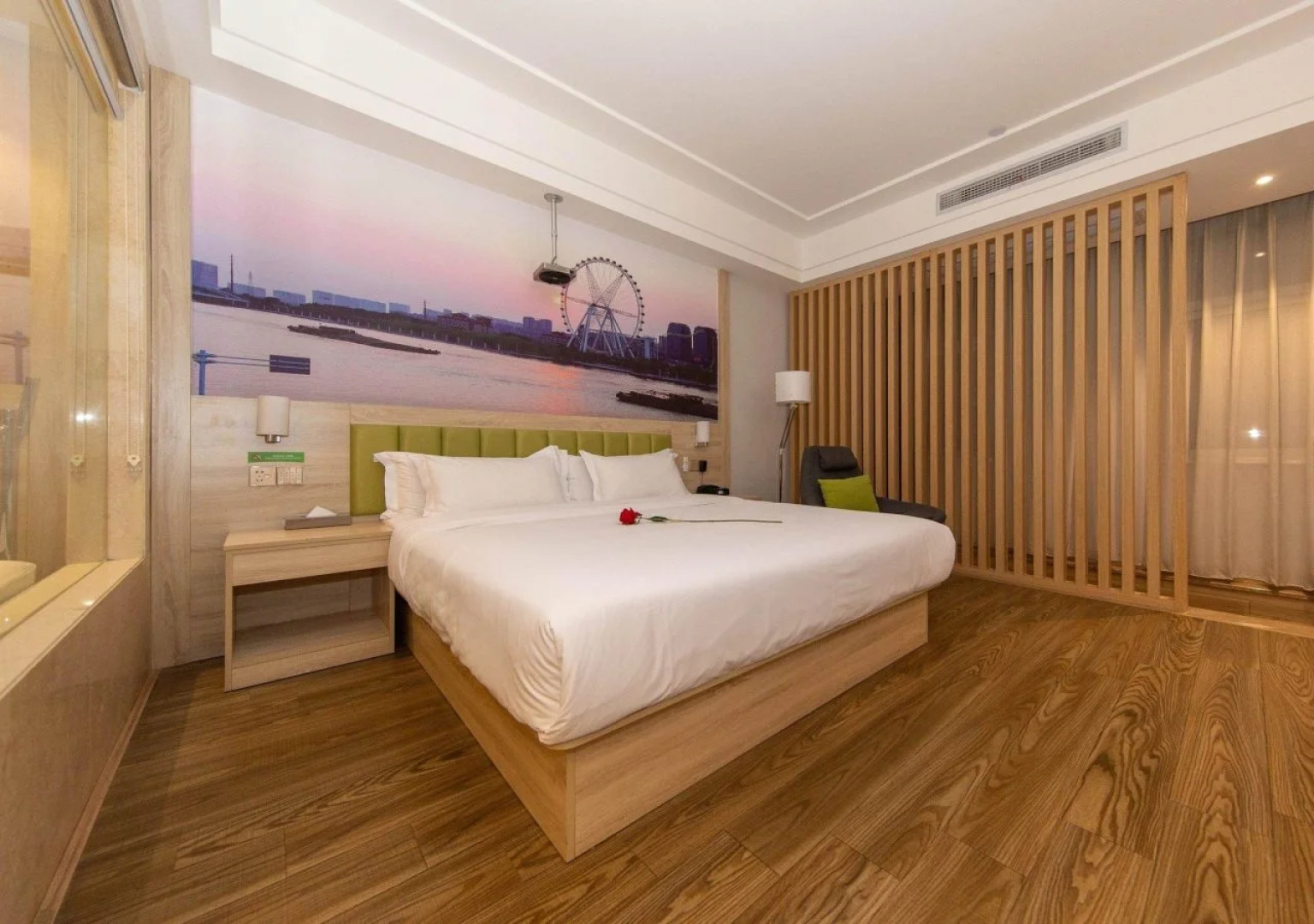 ibis Styles NT Shimao Plz