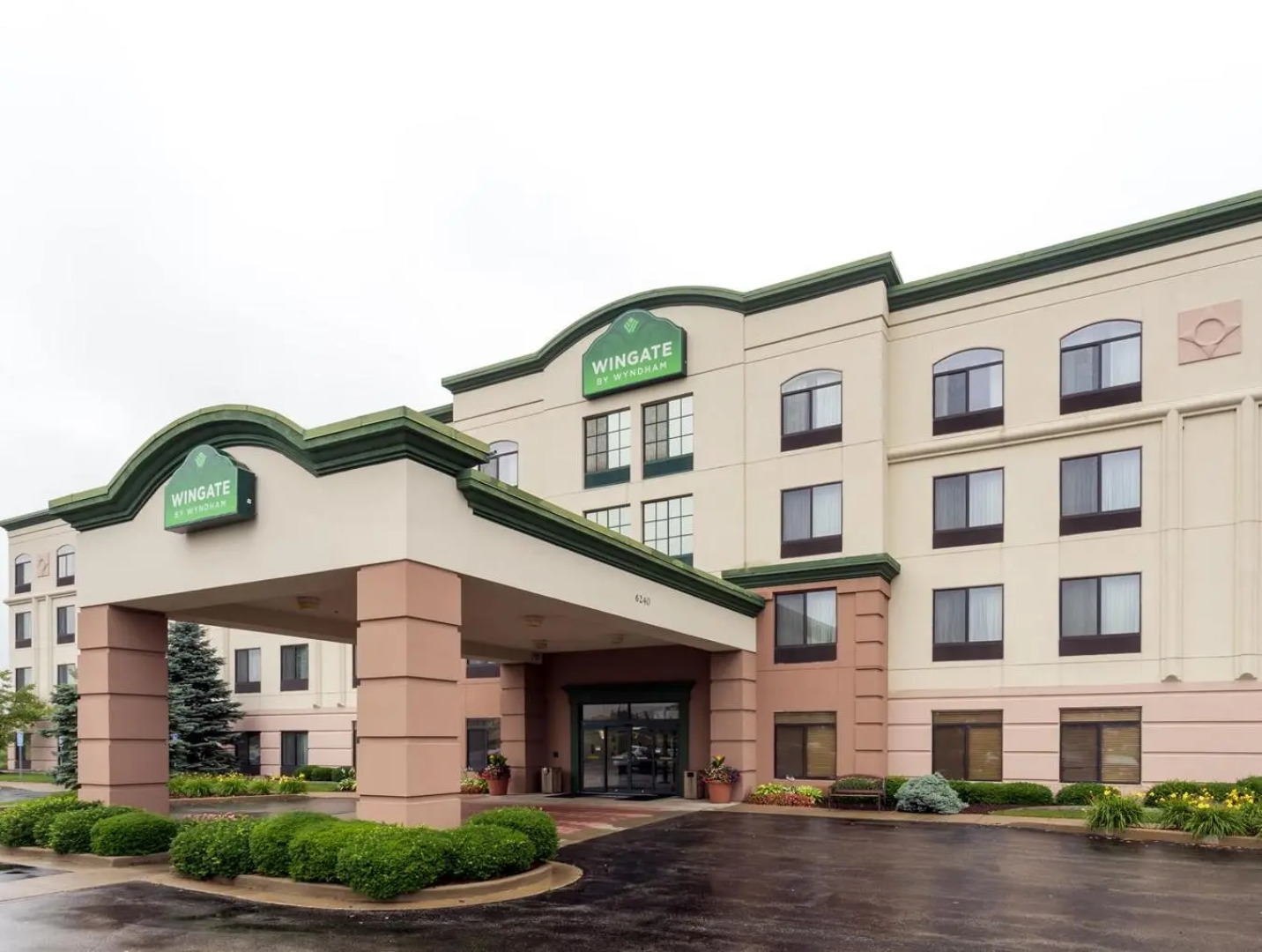 Holiday Inn Express & Suites Indianapolis Northwest by IHG