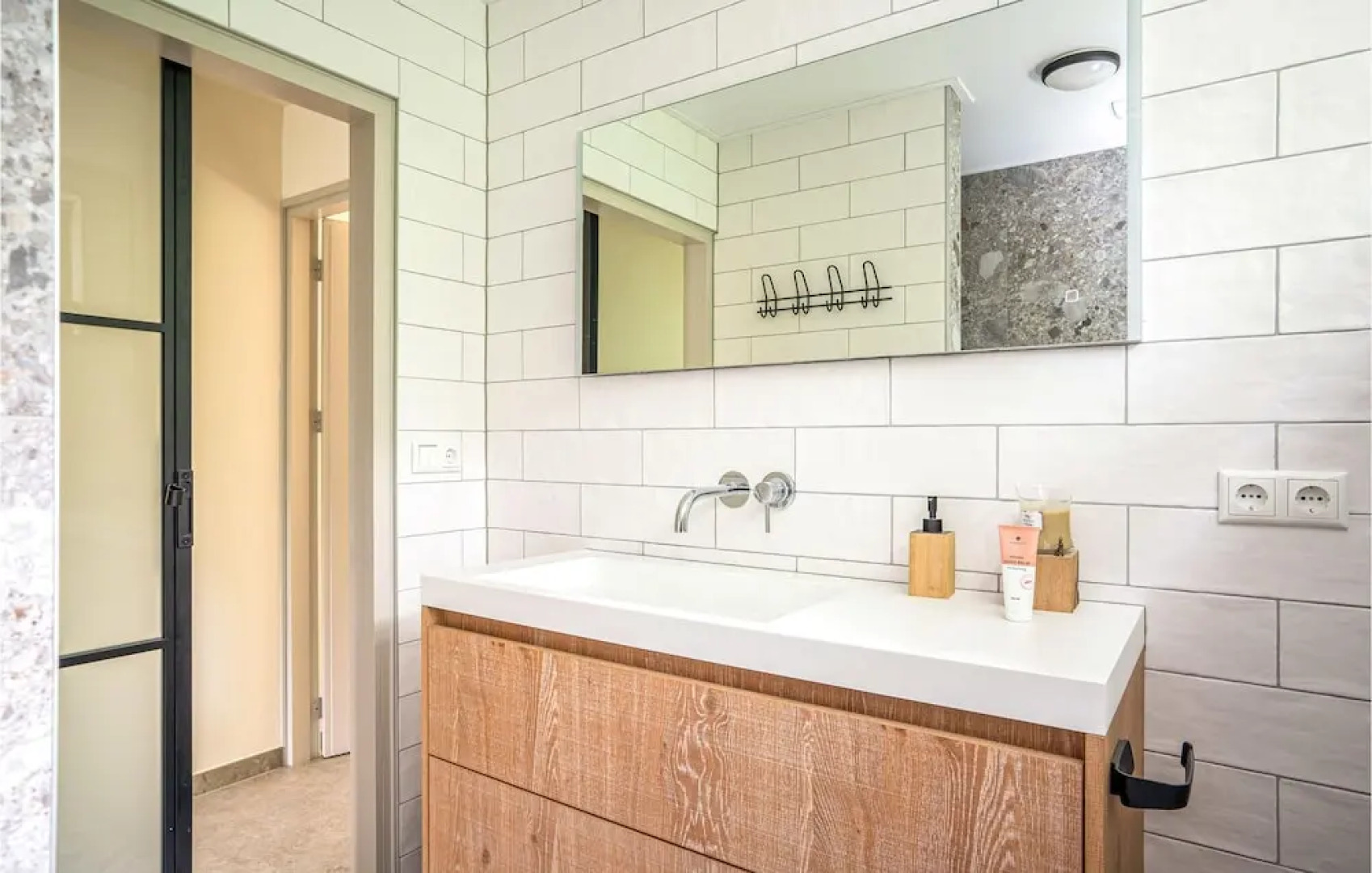 Awesome Home in Westerbork With Wifi and 2 Bedrooms