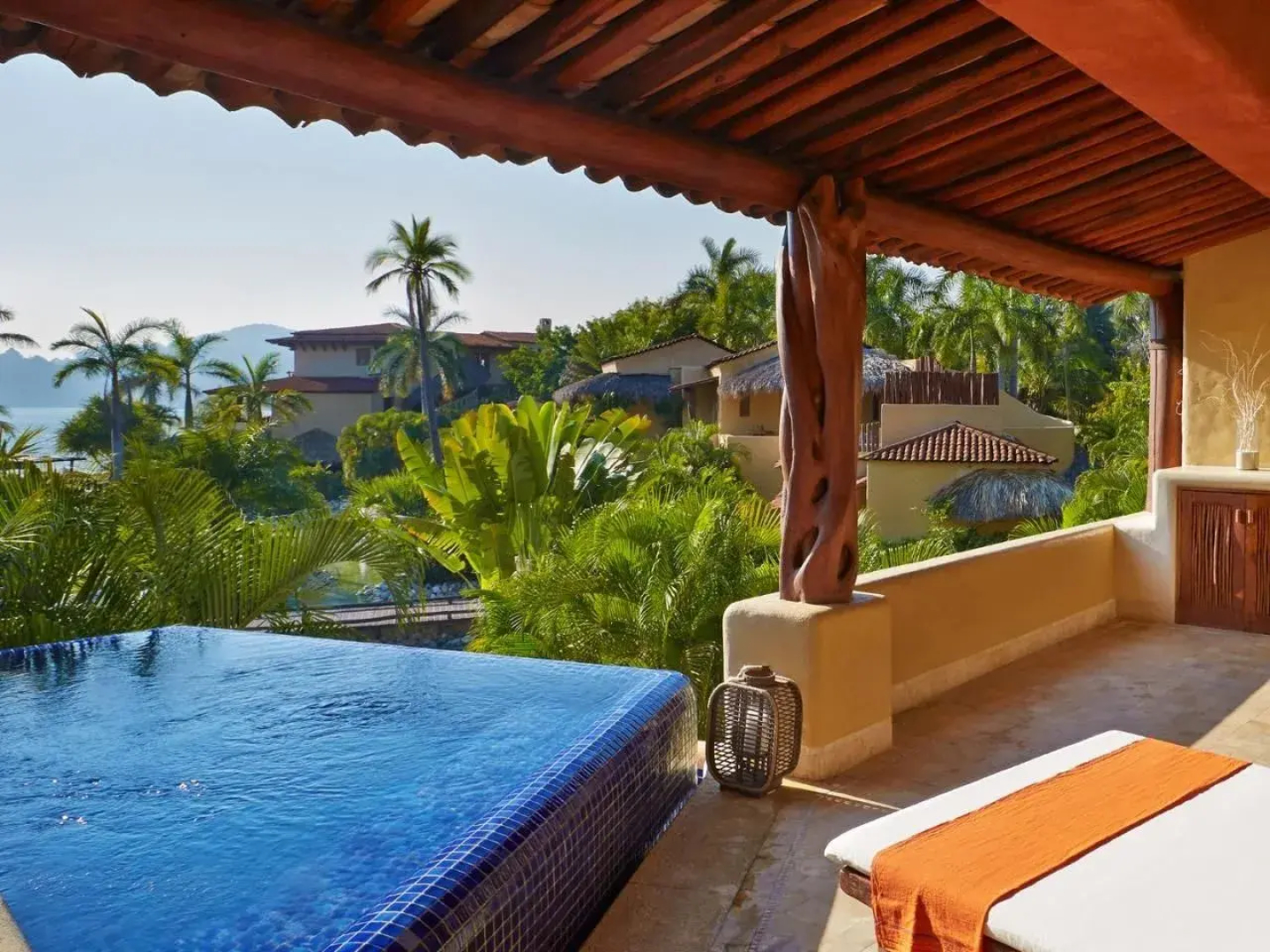 Thompson Zihuatanejo, A Beach Resort, by Hyatt