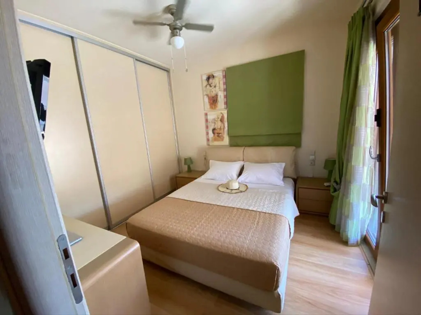 Sunny Villa by the beach Gournes