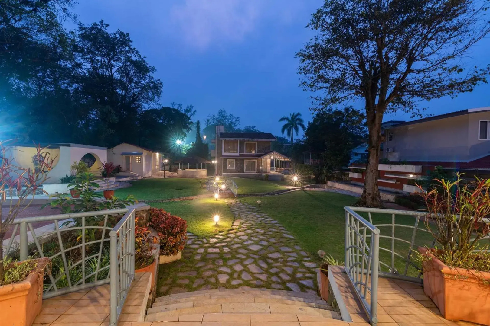 StayVista at Shantam House