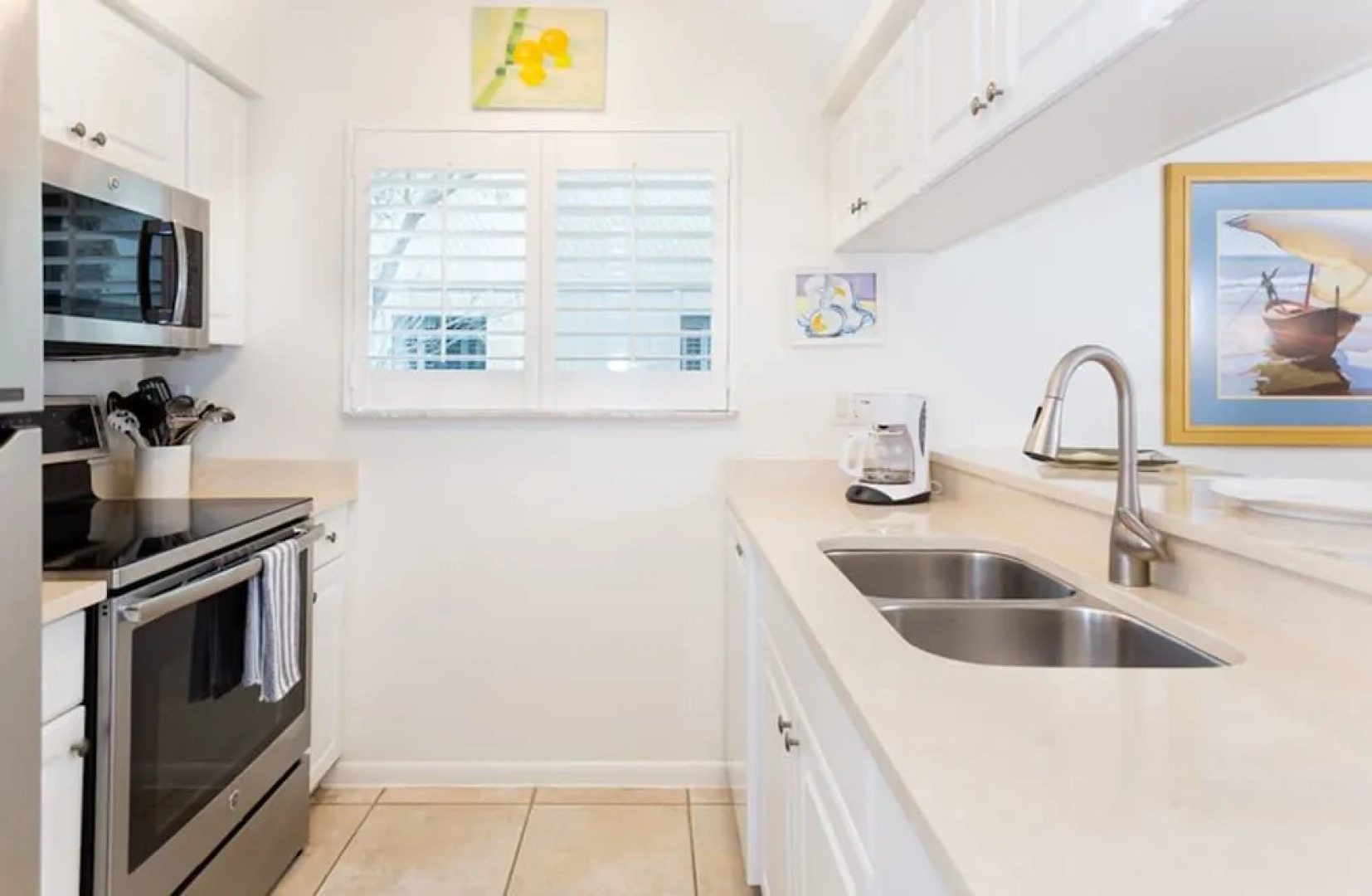 South Seas Beach Cottage 1414