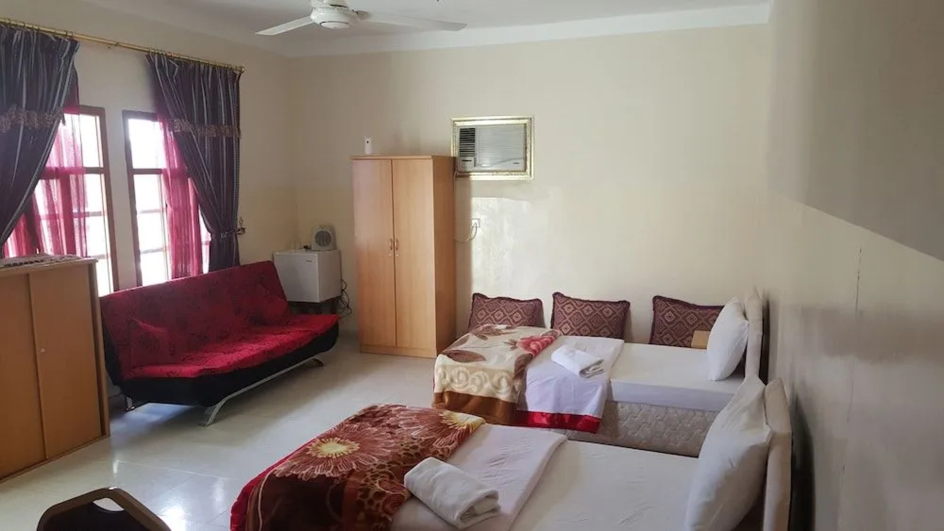 Sunrise Resort Jebel Sham Mountain