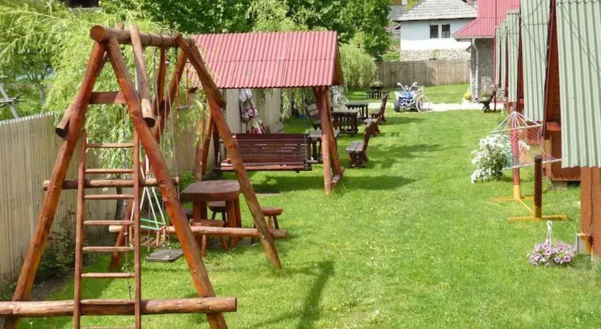 Popas Turistic Micutul Vrajitor