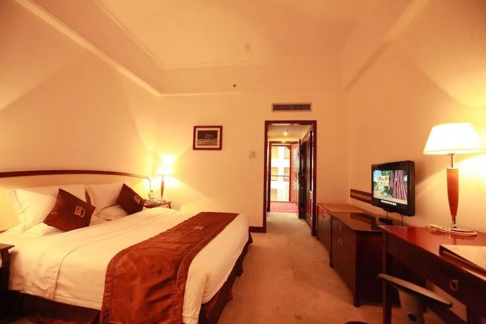 Kunming Wanghu Hotel