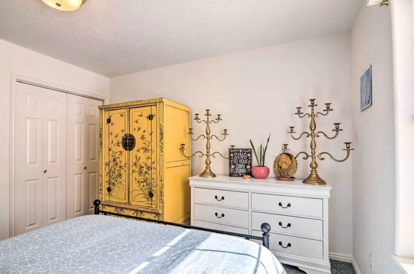 Sunny Retreat ~ 12 Mi to Brian Head Resort!