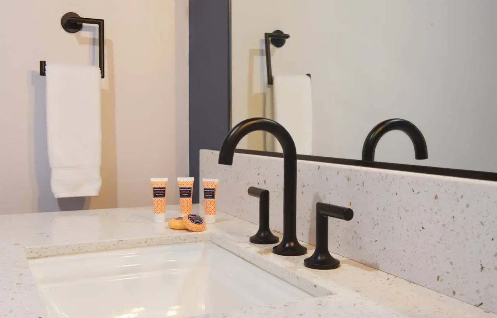 Hotel Becket Trademark Collection by Wyndham