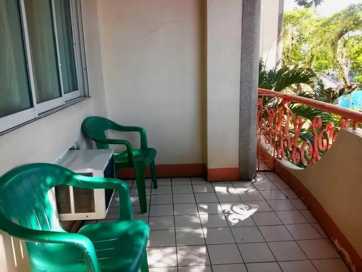 MVW Hotel & Restaurant