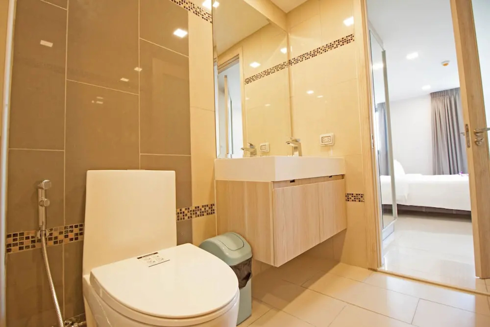 Laguna Bay 2 by PSR ASIA