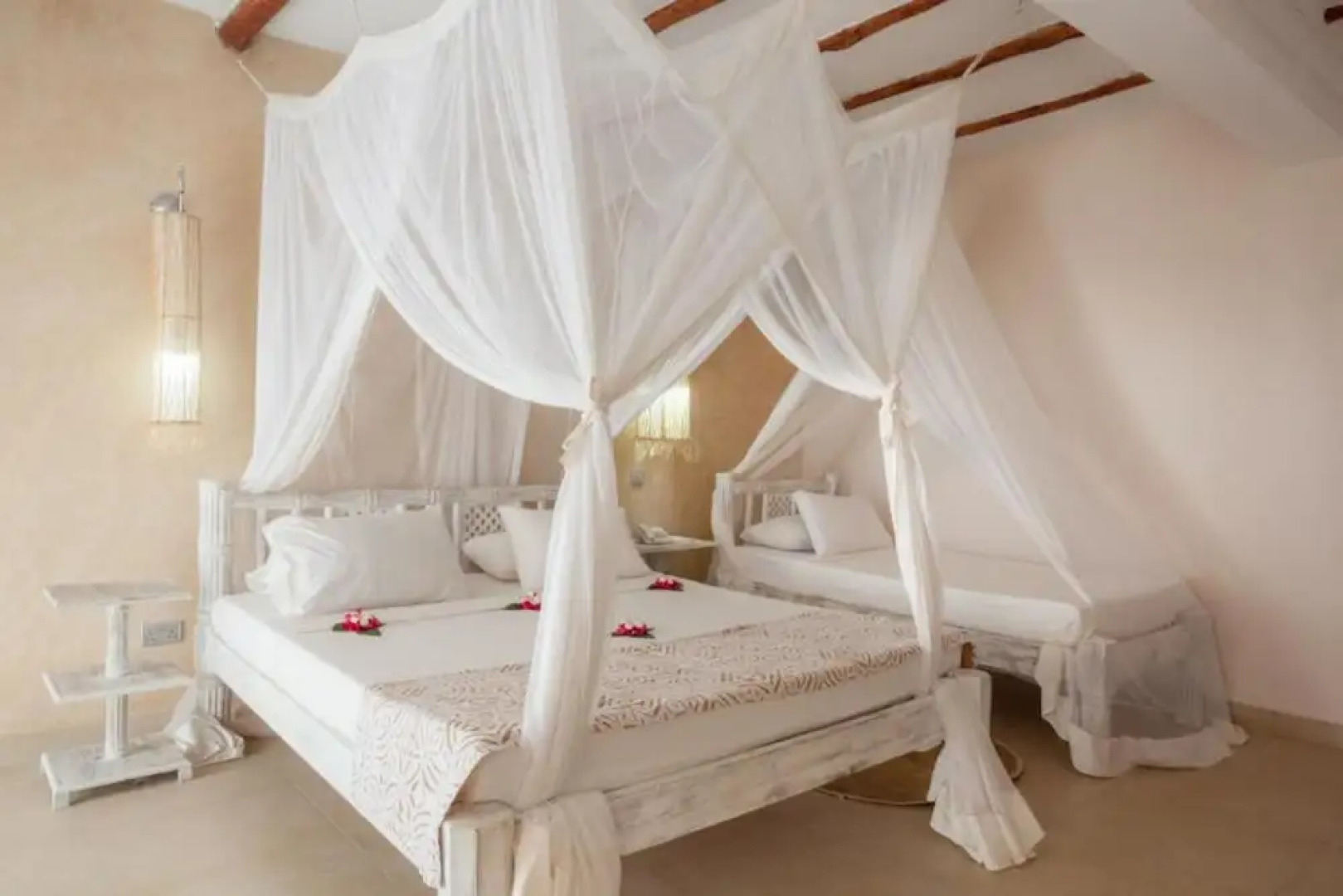 Seven Islands Resort