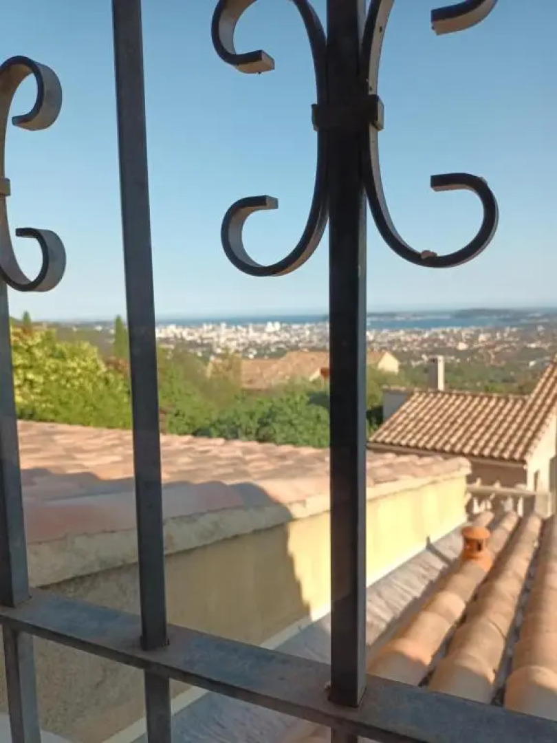 Le Baou (Adults Only)