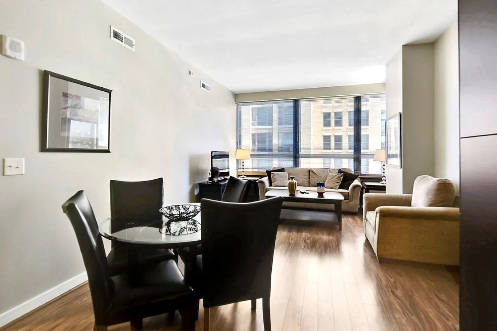 Bridgestreet Acadia at Metropolitan Park