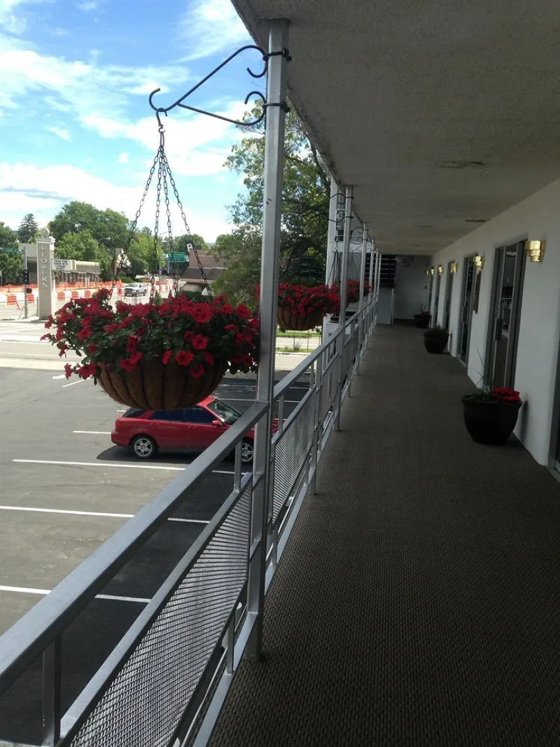 The Lewis & Clark Motel of Bozeman