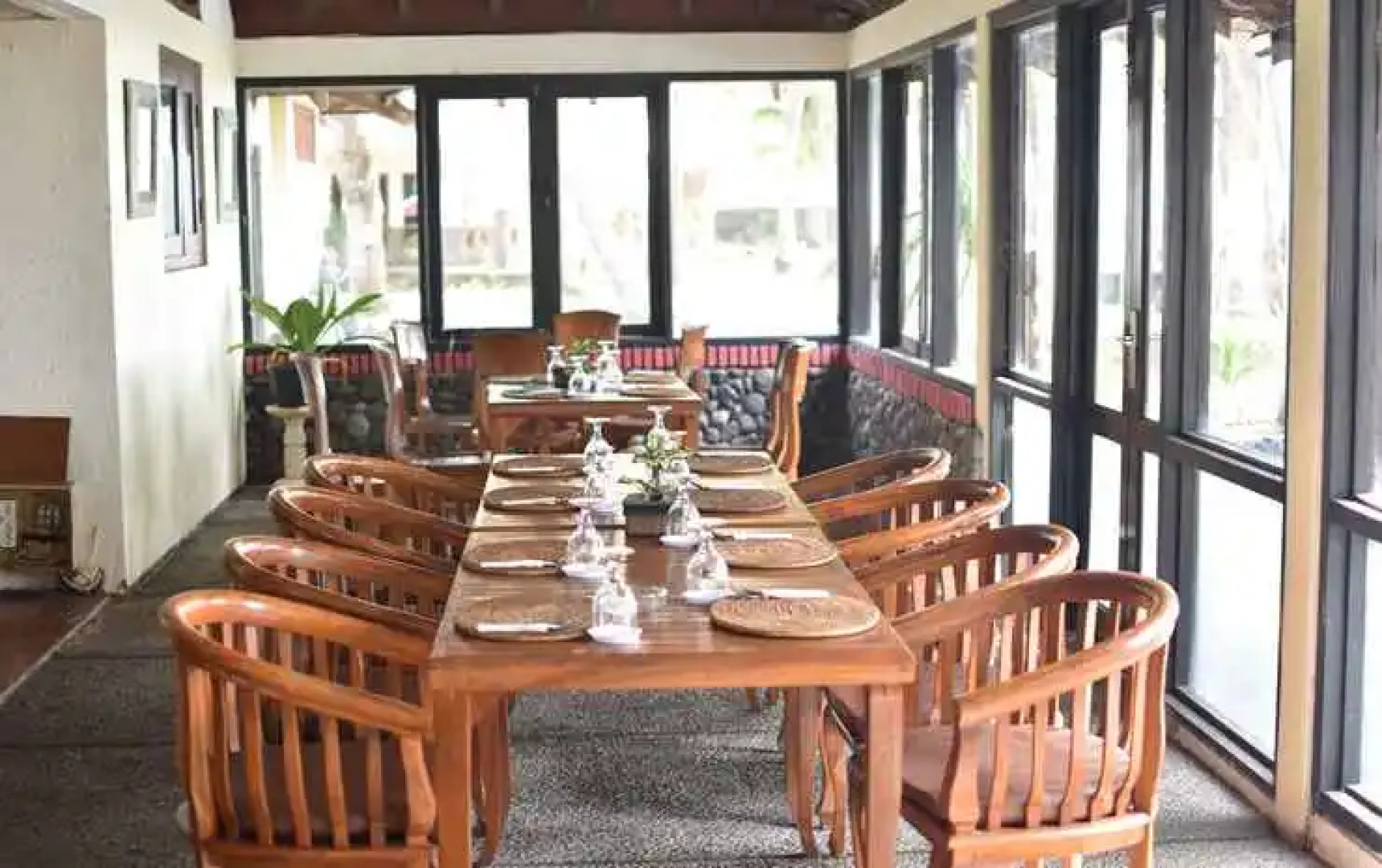 Anyer Cottage Beach Resort