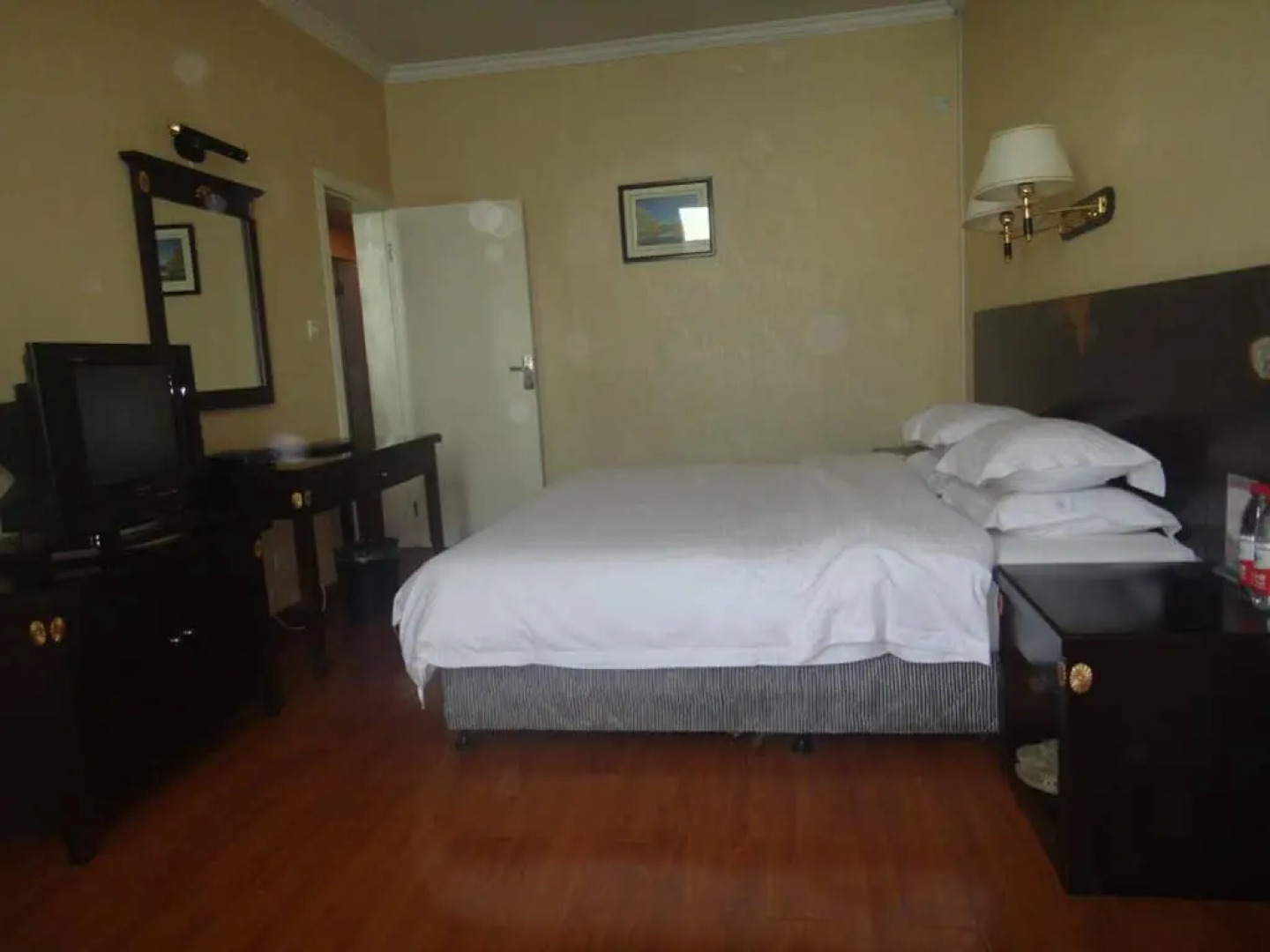 Bozhou Upstart Business