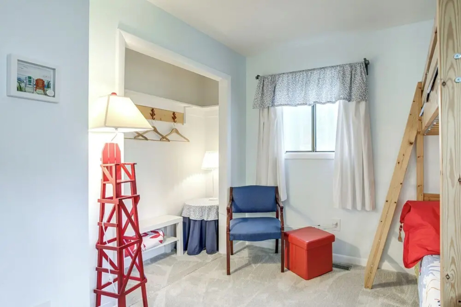 Charming Ocean Pines Home - 9 Mi to Beach!