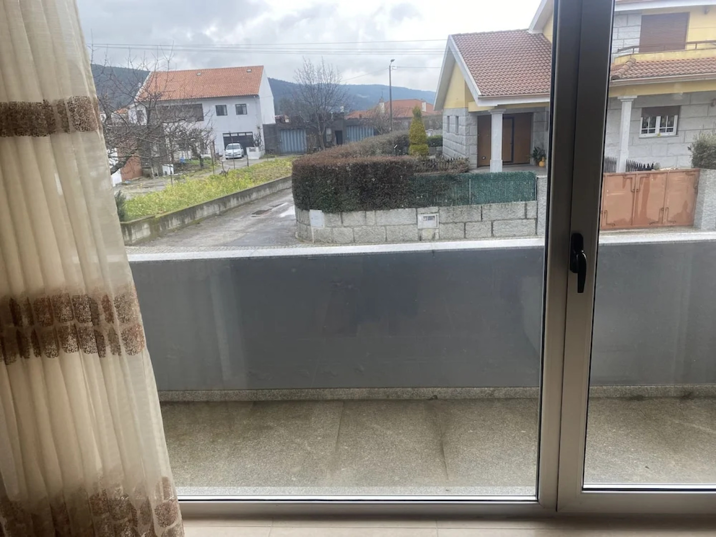 3 Bedroom Flat Aguiar