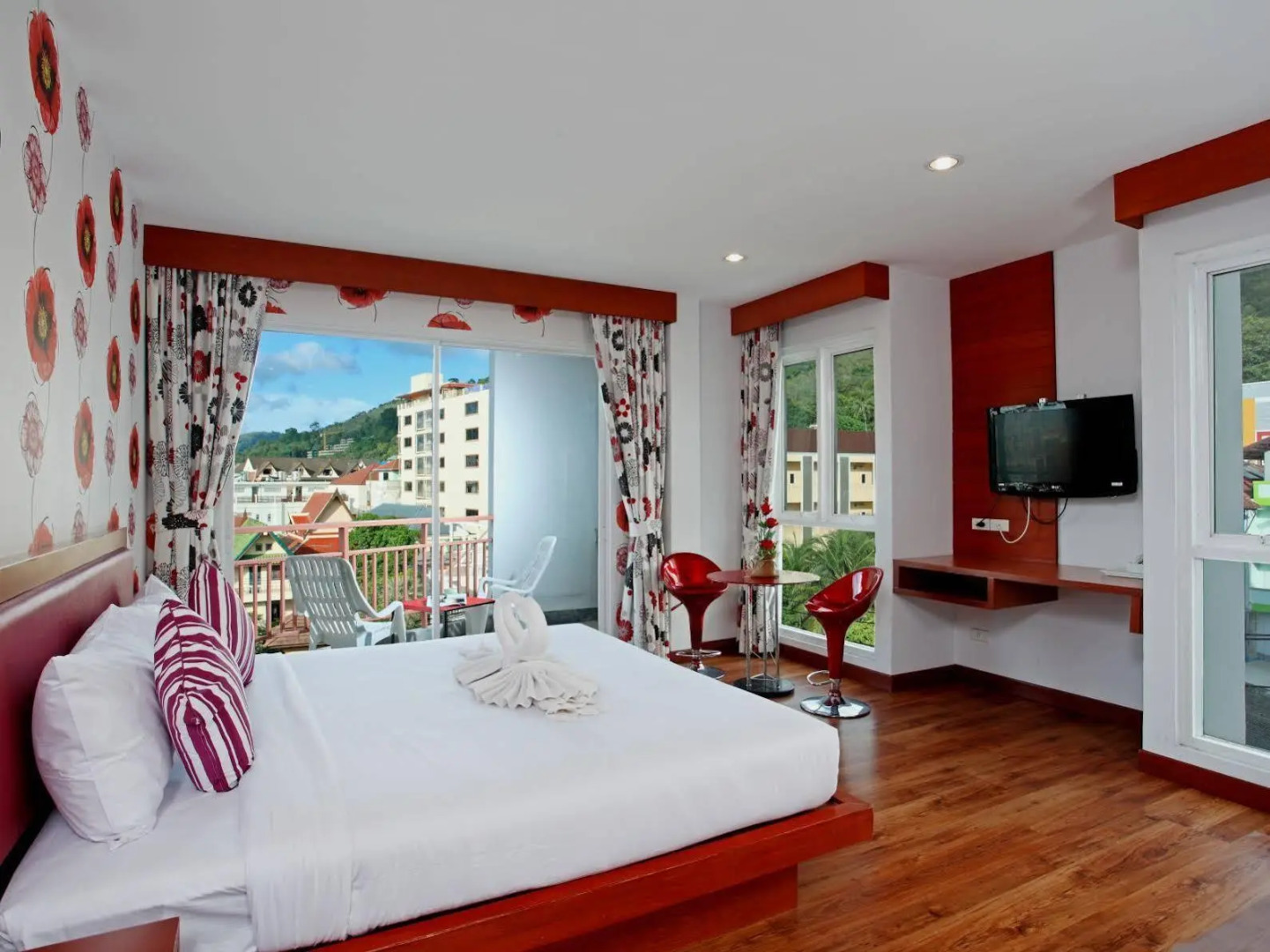 B-Bossa Patong Hotel