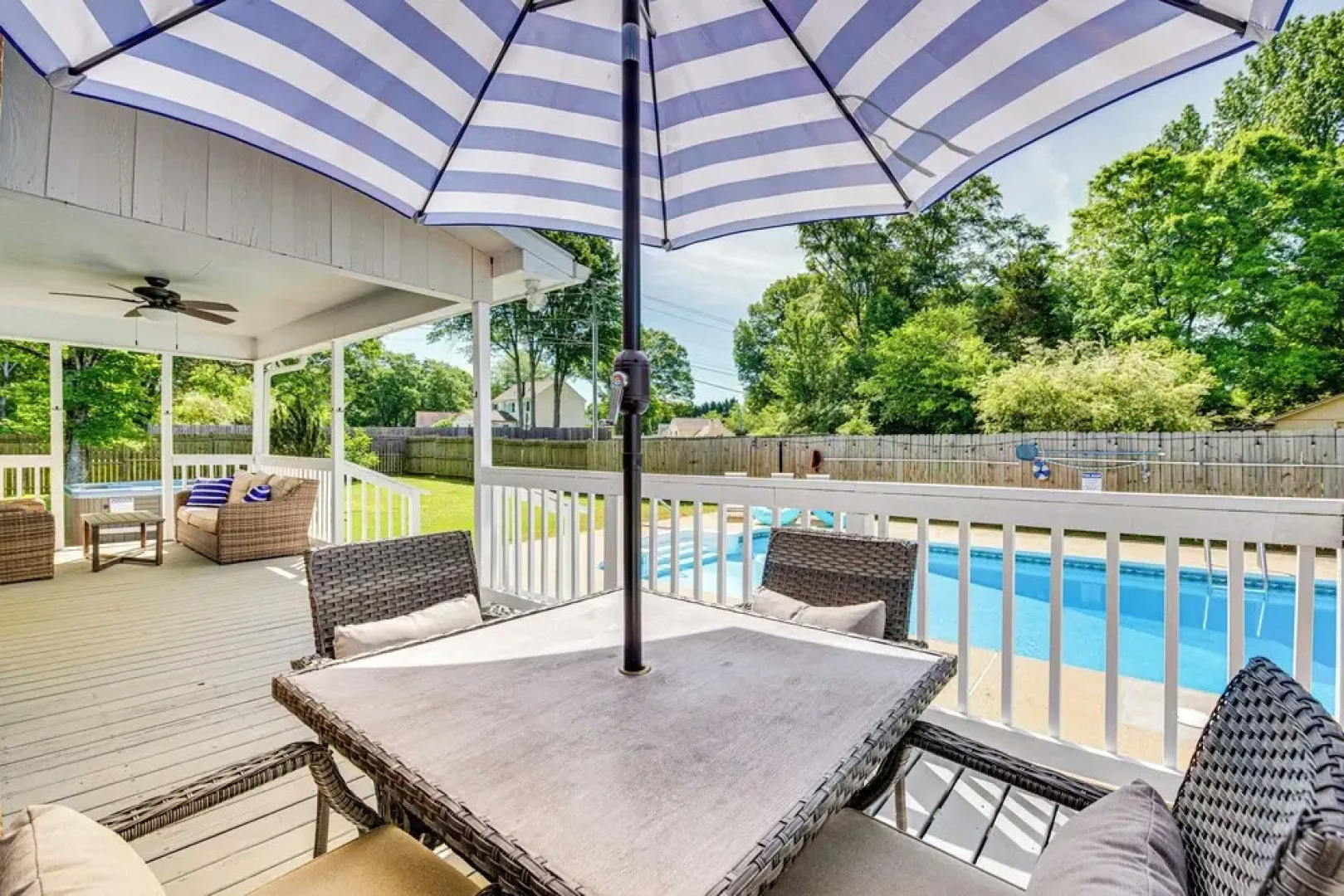 Acworth Oasis w/ Pool, Hot Tub & Fire Pit!