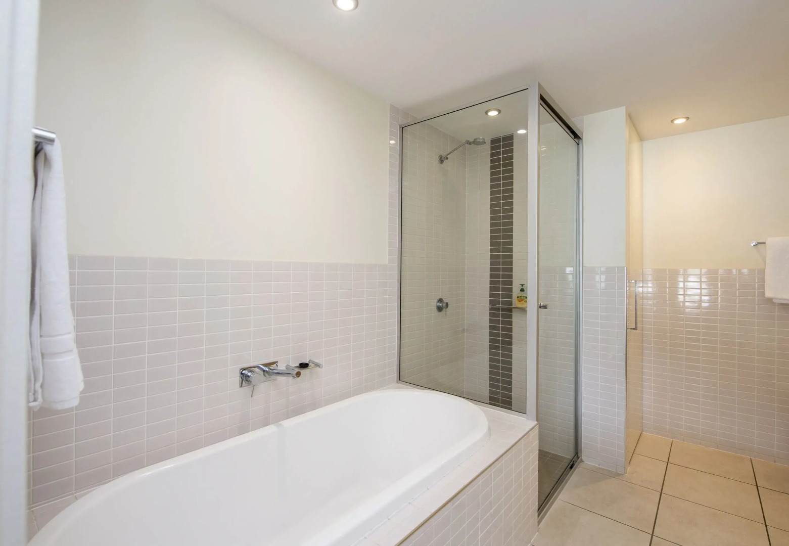 Absolute Waterfront Magnetic Island