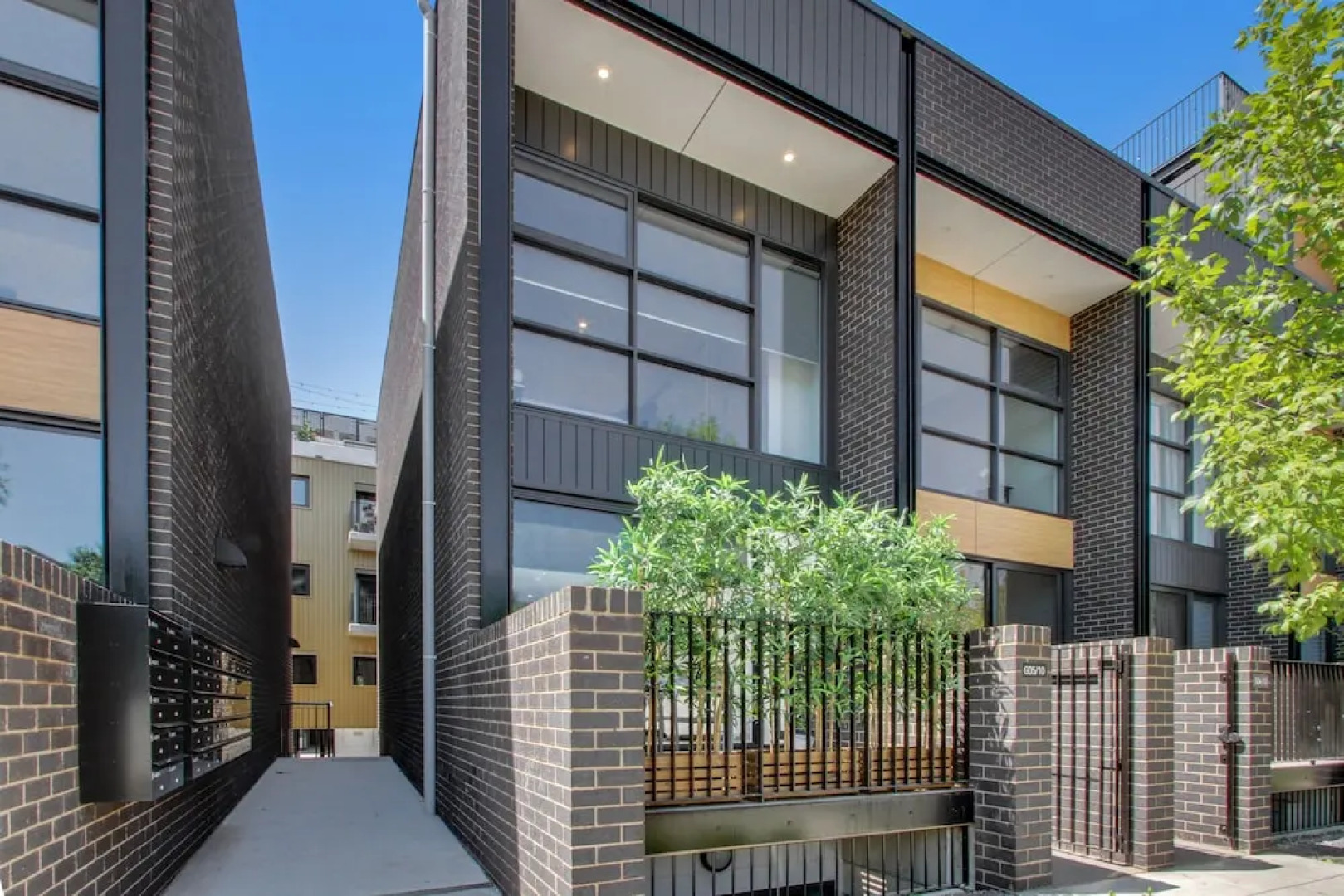 Accommodate Canberra - Dockside