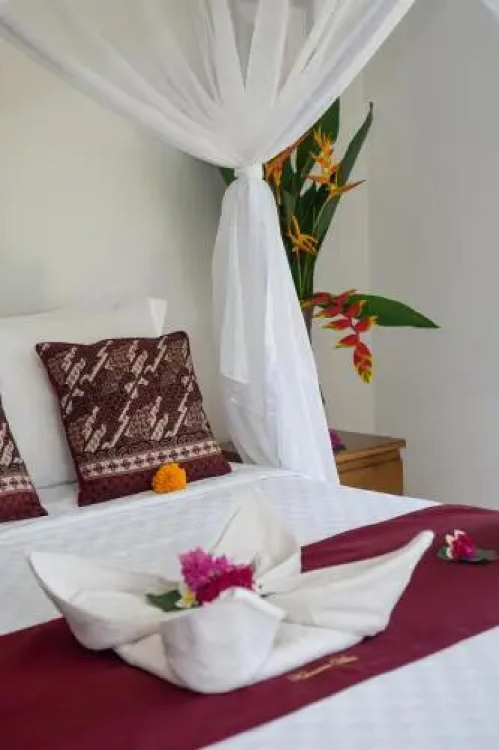 Villa Segara Indah and Tri Murti