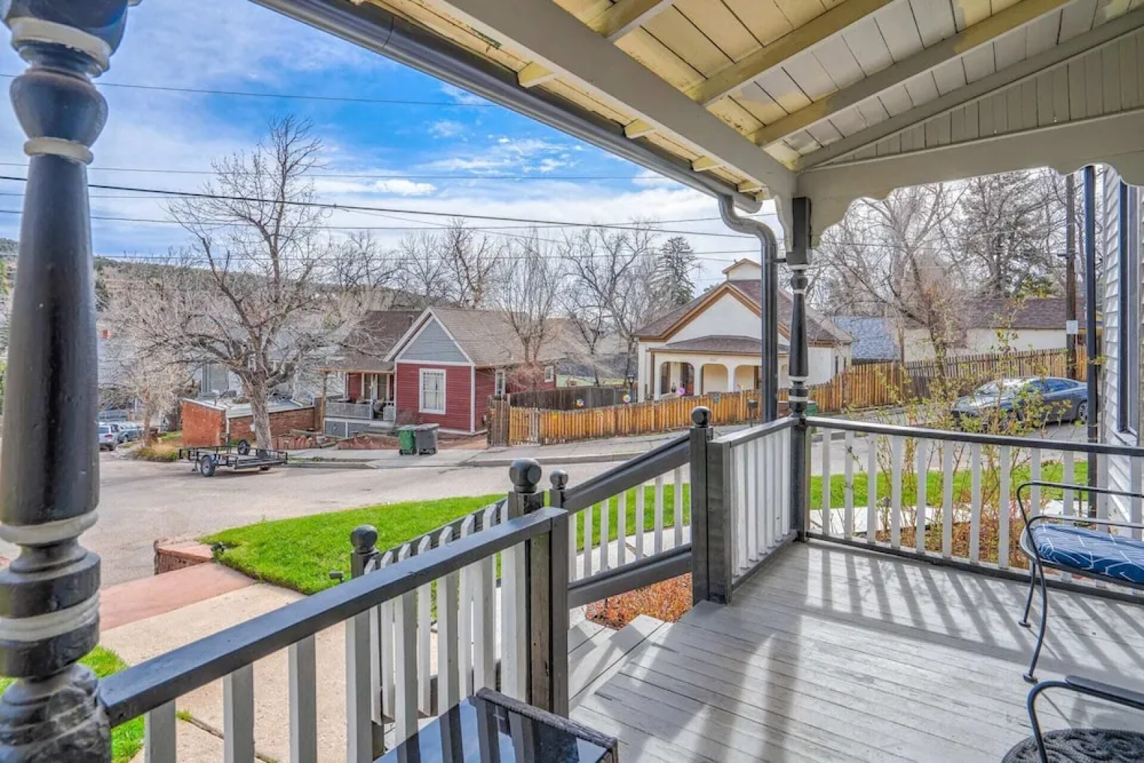 1BR Quiet Neighborhood & Nearby Parks